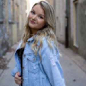 Meet your Posher, Kaylee